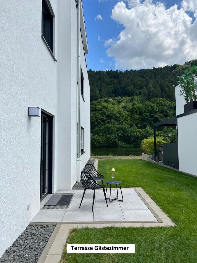 "Auslese 54" -Direkt Am Moselufer- Gaestezimmer & Ferienwohnung Traben-Trarbach Esterno foto